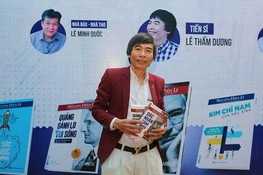 Tiến sĩ Lê Thẩm Dương khuyên bạn trẻ đọc Đắc Nhân Tâm